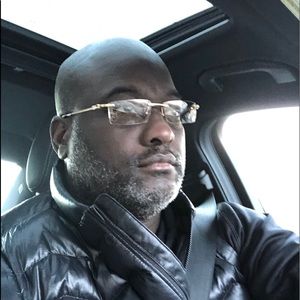 Meet your Posher, Anthony